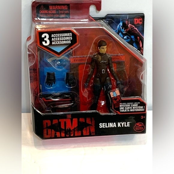 The Batman Selina Kyle Action Figure with Mystery Card DC Spin Master WarnerBros - Picture 1 of 3